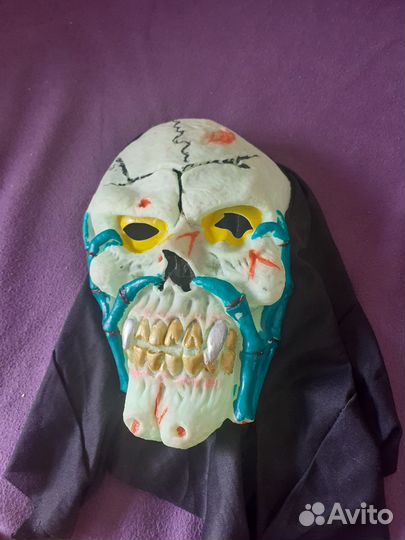 Маска для хелуина