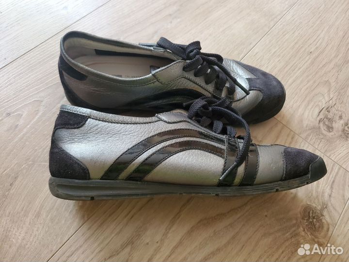 Ботинки женские