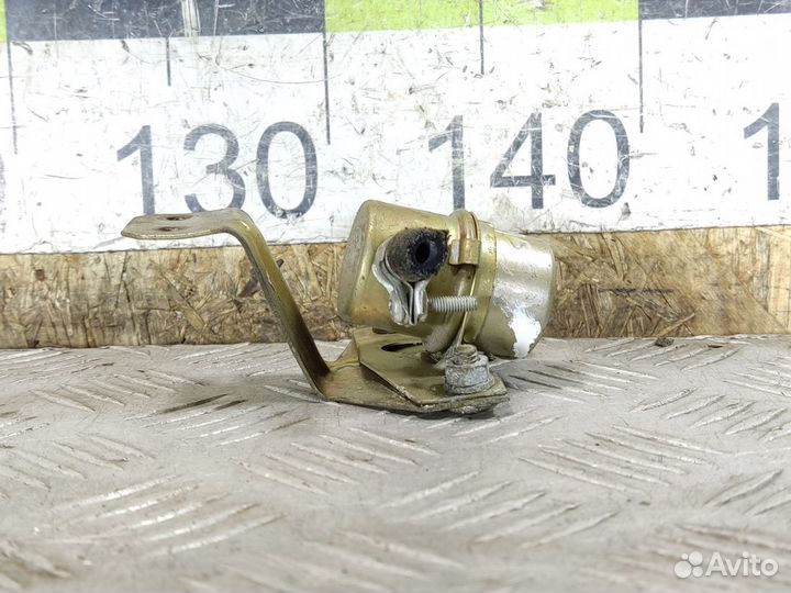 Клапан вентиляции топливного бака Vaz Niva