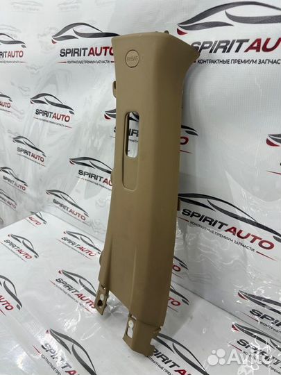 Центральная стойка кузова левая Kia Carnival 3 2.2