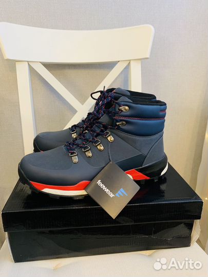 Трекинговые ботинки 45 новые
