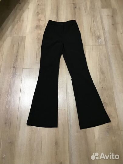 Брюки черные женские р. 40