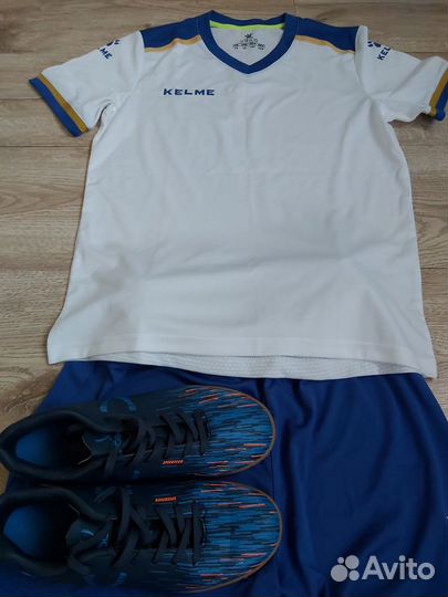 Продам футбольную форму