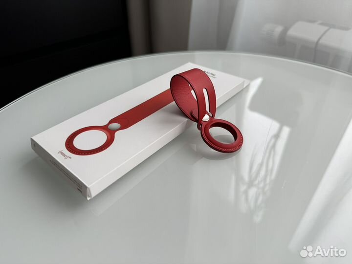 Брелок-подвеска AirTag Leather Loop Red, новый