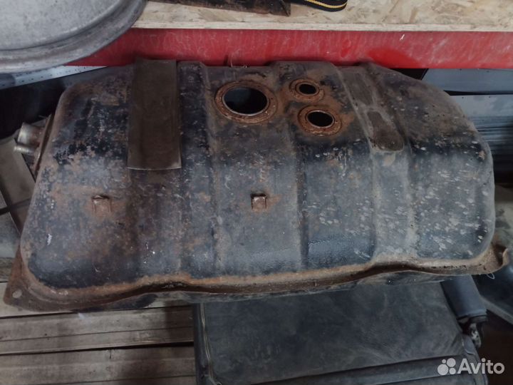 Бензобак Прадо 90, 95