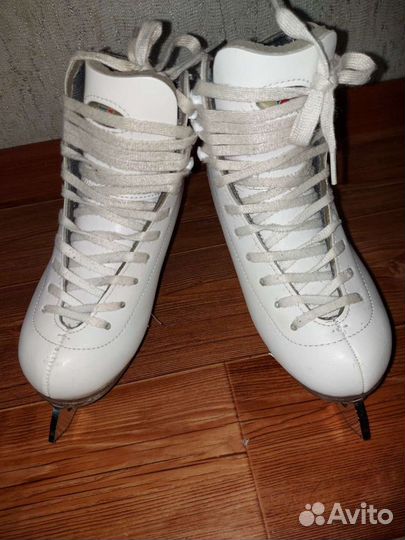 Коньки Riedell р-р 12,5