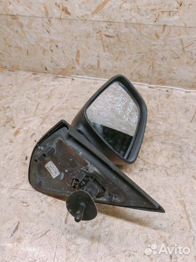 Зеркало левое механическое Renault Logan