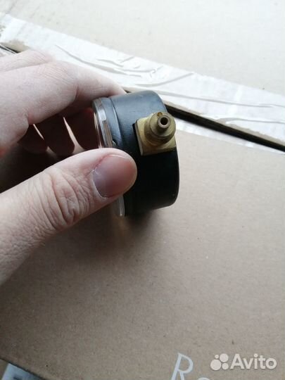 Манометр на 1,6 мпа