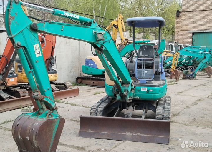 Мини-экскаватор Komatsu PC35MR-1, 2000