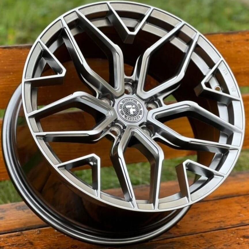 Литые диски Flow Form 8.5×R18 5×114.3