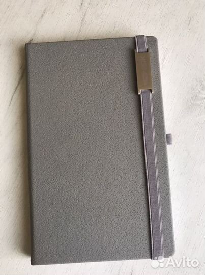 Блокноты, ежедневники