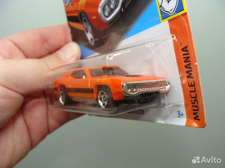 Hot Wheels 71 Plymouth GTX HW Muscle Mania 7/10