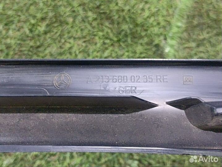 Накладка порога внутренняя передняя правая