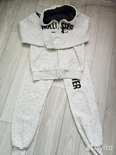 Спортивный костюм