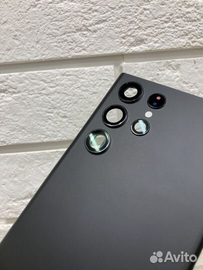 Задняя крышка Samsung S22 Ultra черная