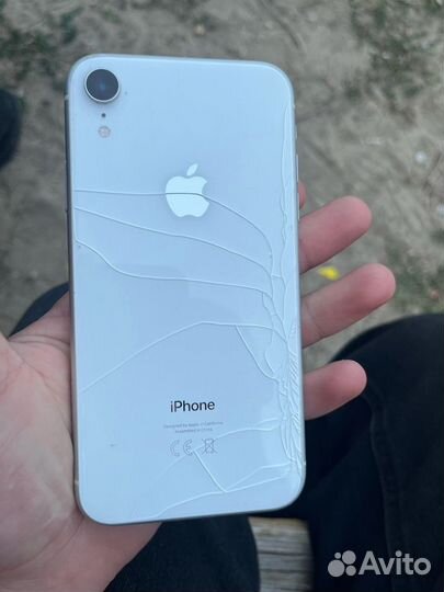 iPhone Xr, 64 ГБ