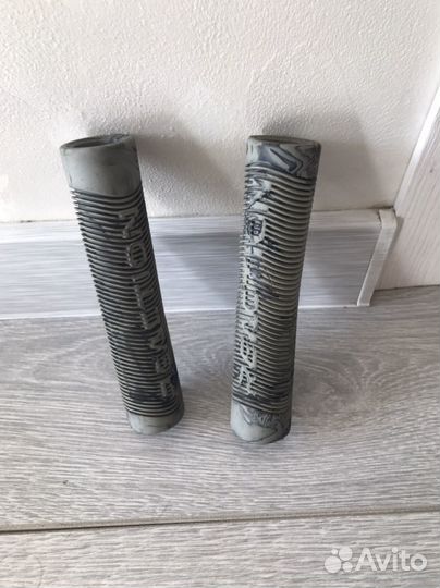 Грипсы для трюкового самоката