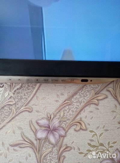 Продам телевизор