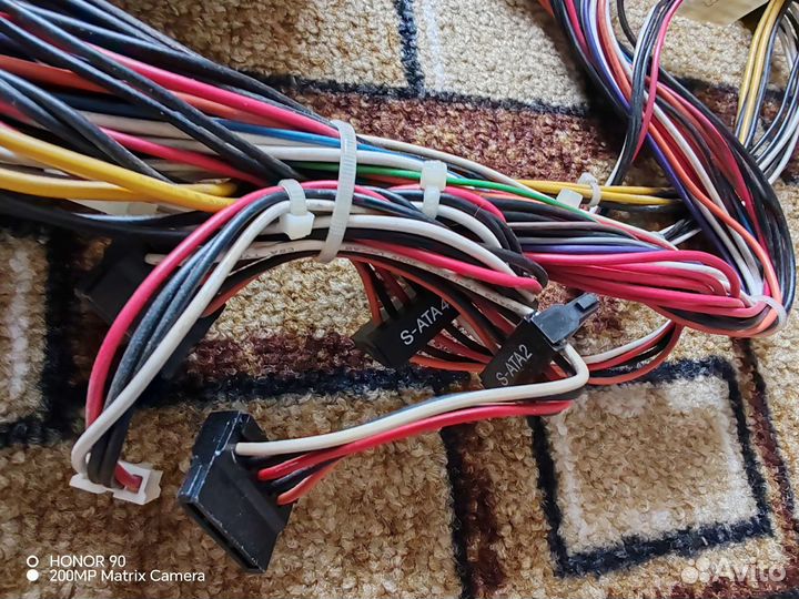 Блок питания gigabyte Model: GE-R460-V1 (400W)