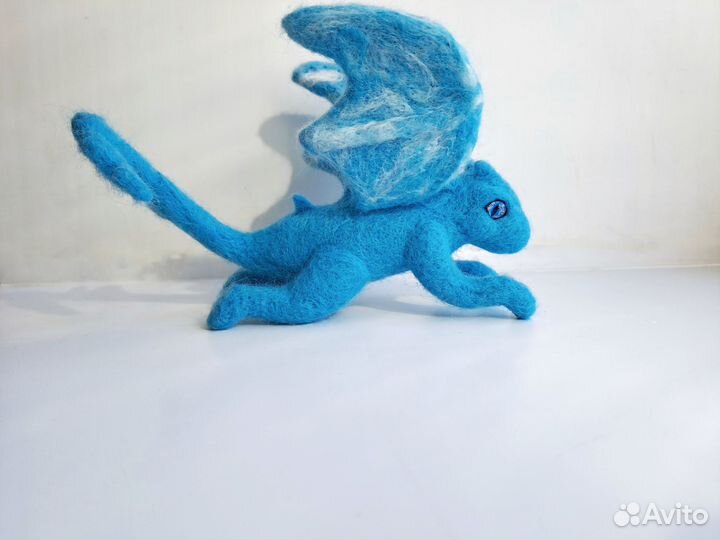 Дракон из шерсти Ручная работа