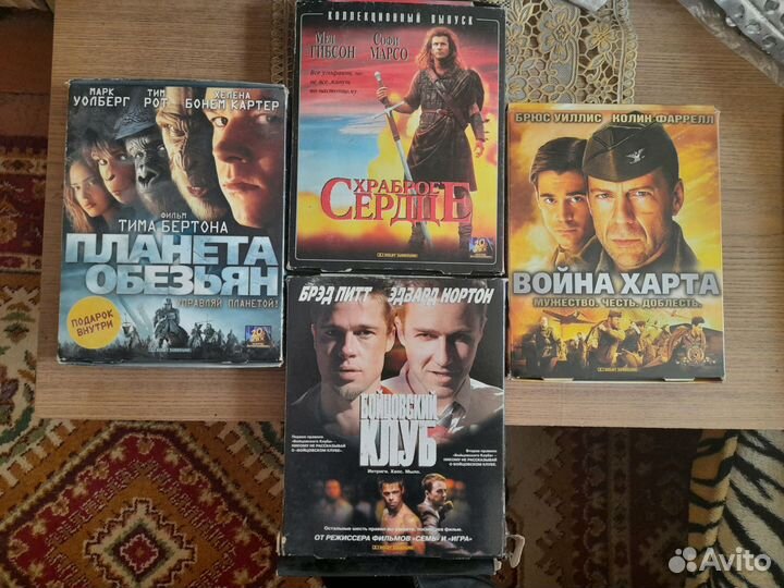 Видеокассеты