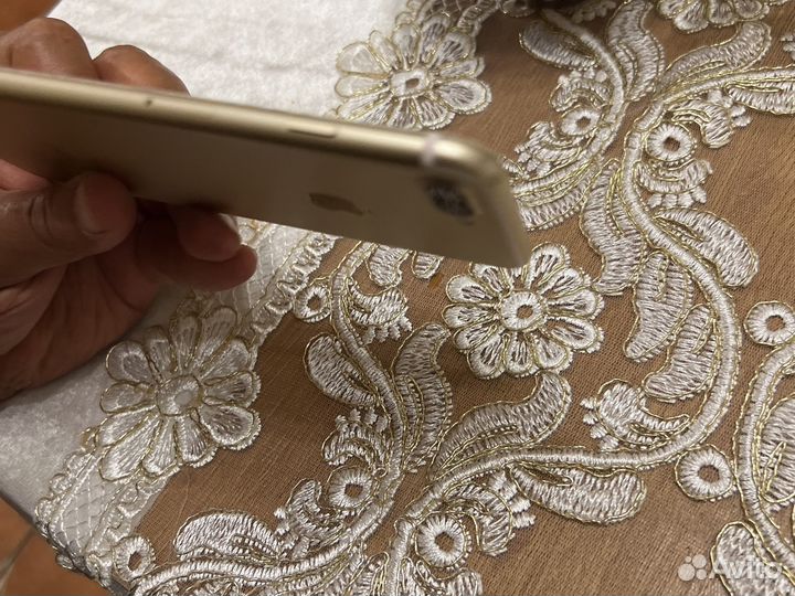 Телефон iPhone 7 plus 32gb