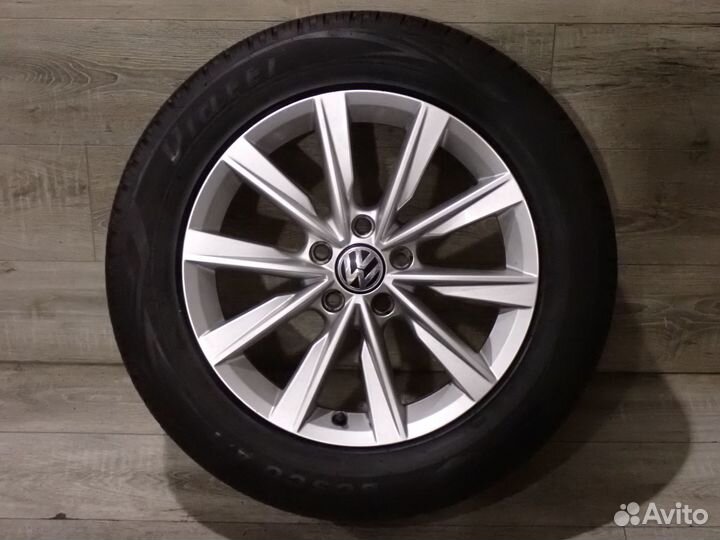 Комплект колес R17 VW Tiguan оригинал лето