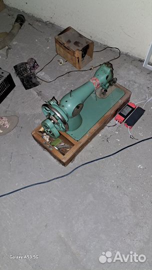 Швейная машинка