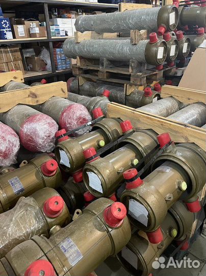 Гидроцилиндр усиленный на полуприцеп Schmits