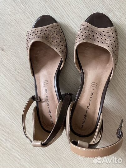 Босоножки женские 37