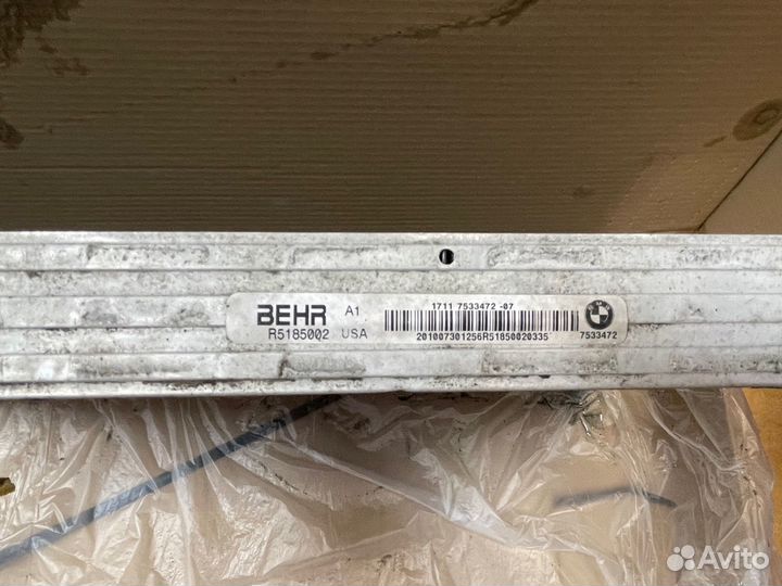 Радиатор BMW X5 E70 рест оригинал Behr 17117533472