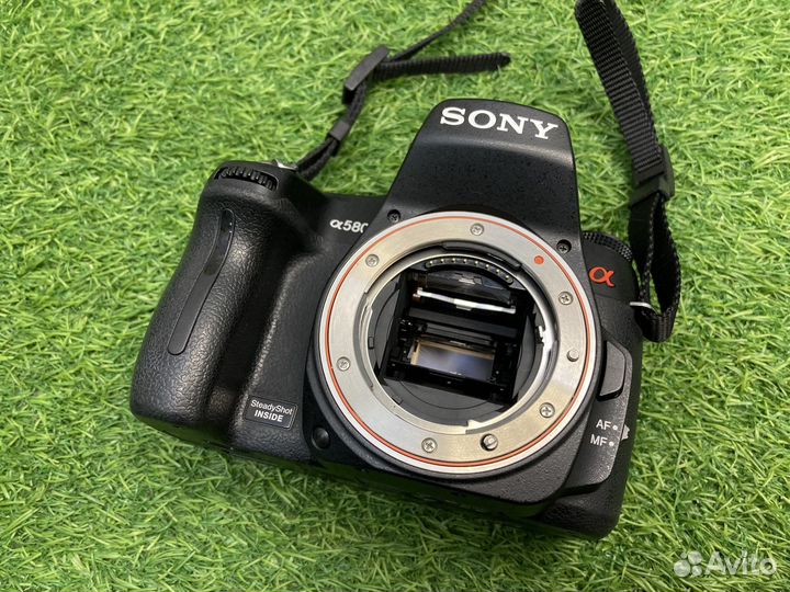 Sony A580 kit DT 18-55mm 3.5-5.6 SAM 7.000 кадров