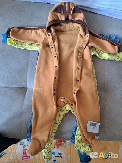 Комбинезон тёплый новый