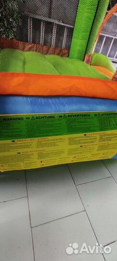 Надувной батут с горкой