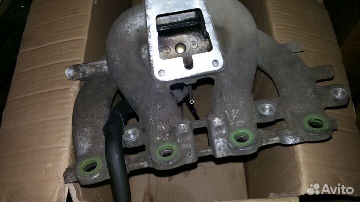 Ниссан микра К 11 коллектор