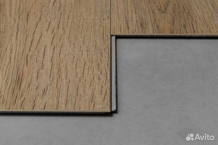 Кварц виниловый ламинат