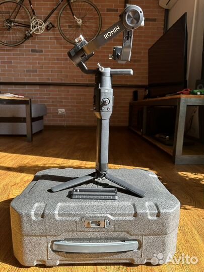 Стабилизатор dji ronin s