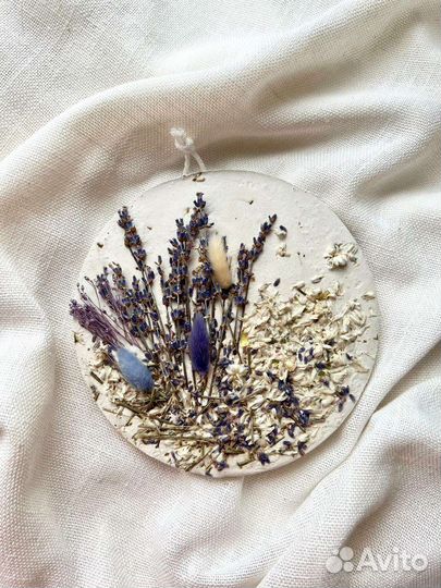 Гипсовое панно