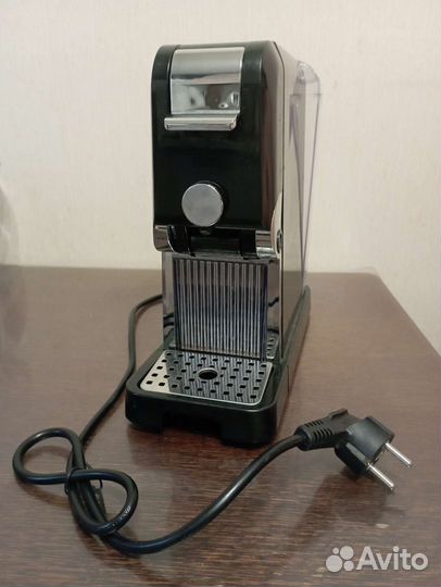 Капсульная кофемашина Squesito