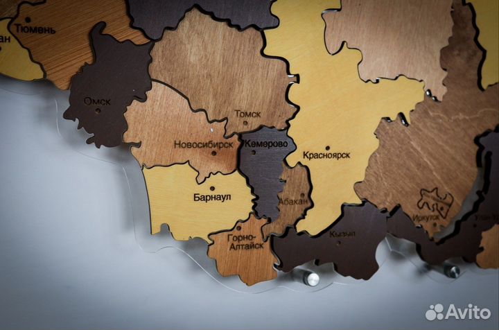 Деревянные карты мира