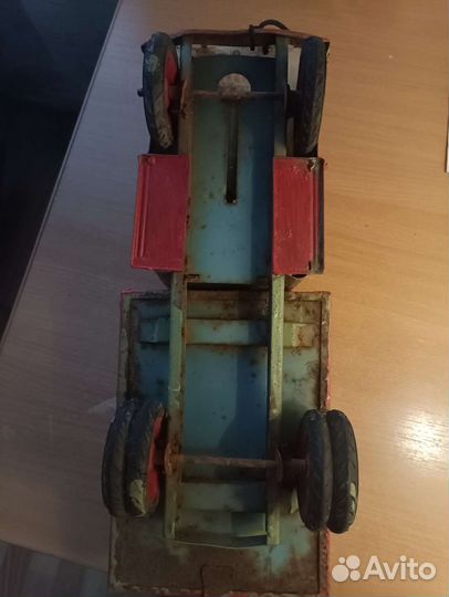 Железная машина ссср.лтз Газон