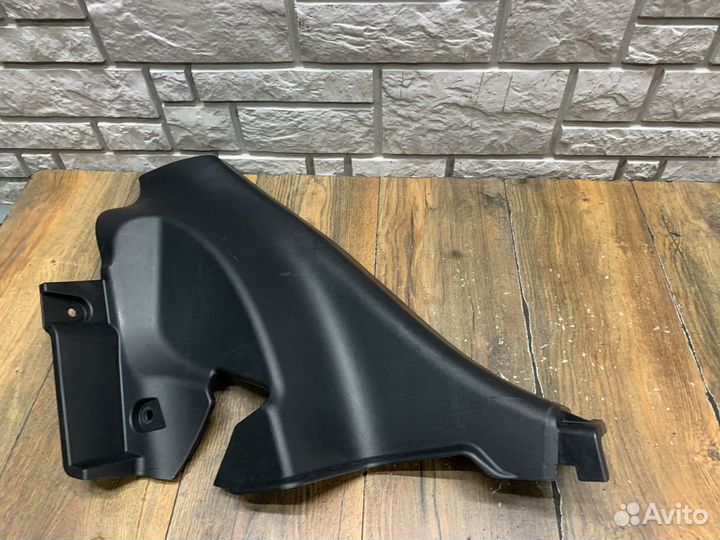 Lexus RX 350 Обшивка стойки задняя нижняя LH RH