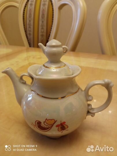 Чайники заварочные фарфоровые