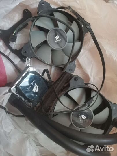 Водяное охлаждение Corsair