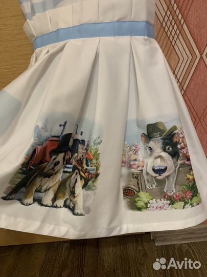 Платье для девочки нарядное 134