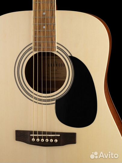 Электроакустическая гитара Parkwood W81E-OP