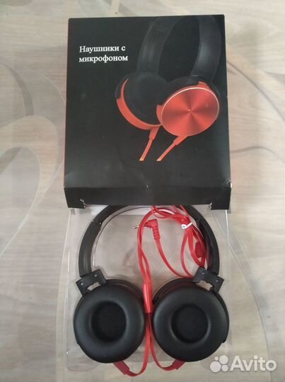 Беспроводные и проводные наушники