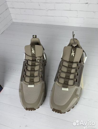 Кроссовки зимние reebok