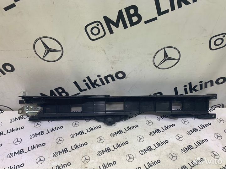 Направляющие пола багажника левое Mercedes Ml W164