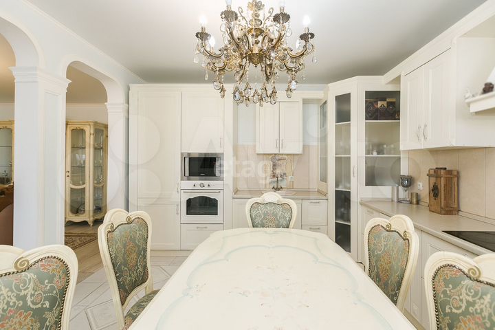 3-к. квартира, 115,1 м², 5/11 эт.